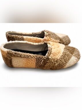 TOMS Alpargata Fuzzy Plaid Slip-On Flats Brown Multi Plaid Size 9  NWOB